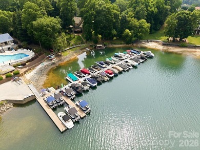 A showcase of elegance in the coveted Crown Harbor community - photo 39