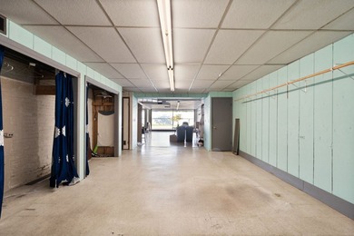 Prime Main Street Location-Discover an exceptional opportunity - photo 39