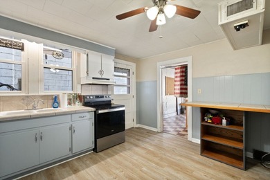 Prime Main Street Location-Discover an exceptional opportunity - photo 44