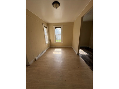 Bring your investors to this 2-unit investment opportunity in - photo 6