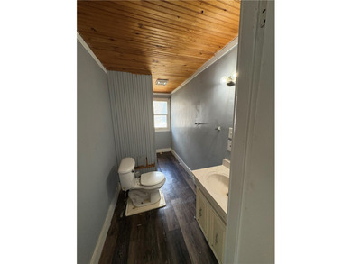 Bring your investors to this 2-unit investment opportunity in - photo 7