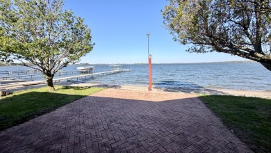 Lake front property - photo 13