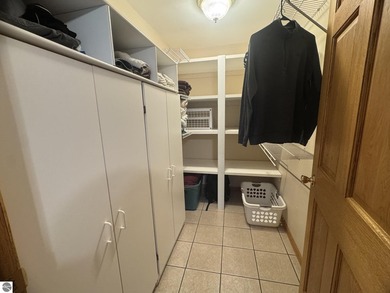 Charming Updated Cottage Near Houghton Lake. This very nicely - photo 19