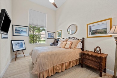 Fully renovated and move-in ready, this stunning villa offers - photo 20