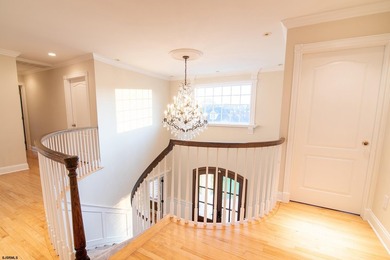 - Luxury custom Victorian-style home on a quiet cul-de-sac in - photo 27