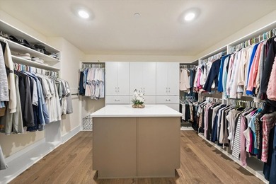 Experience refined luxury living in this stunning fourth-floor - photo 33