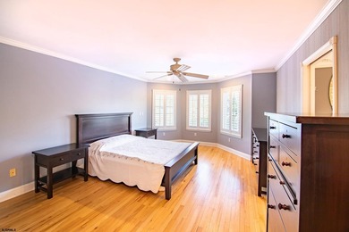 - Luxury custom Victorian-style home on a quiet cul-de-sac in - photo 34