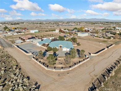 (private lake, pond, creek) Home For Sale in Oak Hills California