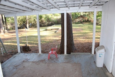 MOTIVATED SELLER! Great Weekend Home Near Sam Rayburn Lake! Just - photo 11