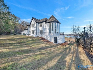 Luxury Living! Wake up every day to breathtaking lake views in - photo 12