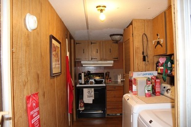 MOTIVATED SELLER! Great Weekend Home Near Sam Rayburn Lake! Just - photo 13