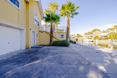 Amazing waterfront opportunity in the desirable gated Bay Point - photo 44