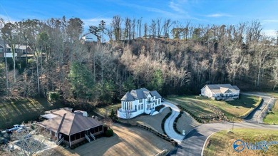 Luxury Living! Wake up every day to breathtaking lake views in - photo 46