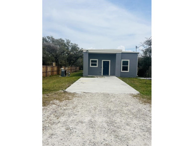 Solid Built home-walls and roof concrete. Open Living concept - photo 1