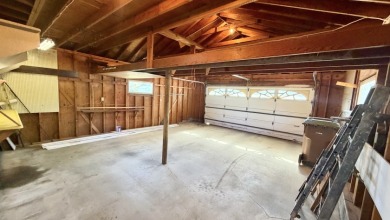 Lake front property - photo 11
