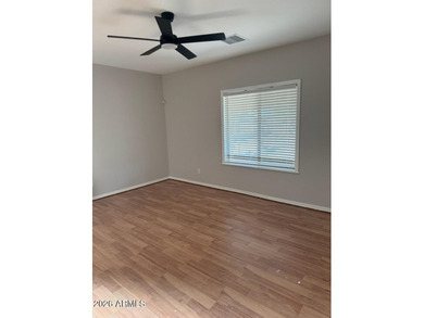 Amazing LAKE FRONT 3 bed 2 bath, fully landscaped TURF front and - photo 10