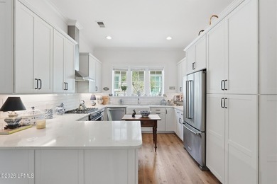Welcome to this beautifully maintained 2-bedroom, 2-bathroom - photo 14