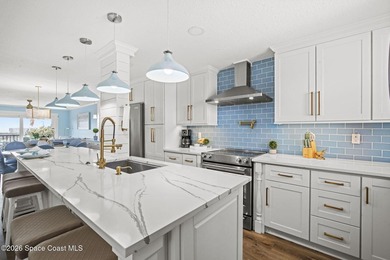Completely reimagined 2-bedroom, 2-bathroom coastal residence - photo 7