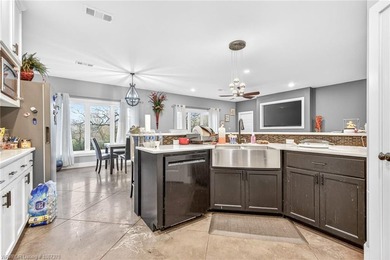 Welcome to this beautifully built 3-bedroom, 2-bathroom - photo 18