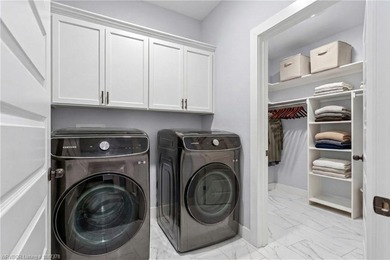 Welcome to this beautifully built 3-bedroom, 2-bathroom - photo 19