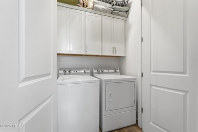 Welcome to this beautifully maintained 2-bedroom, 2-bathroom - photo 25