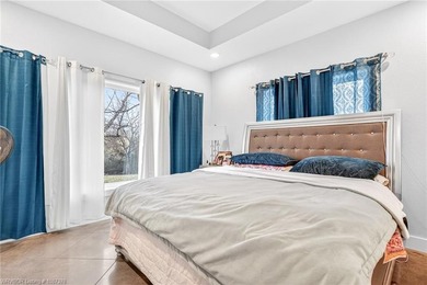 Welcome to this beautifully built 3-bedroom, 2-bathroom - photo 26
