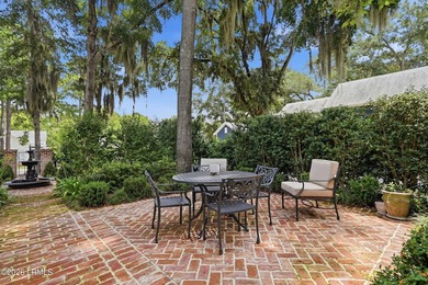 Welcome to this beautifully maintained 2-bedroom, 2-bathroom - photo 28