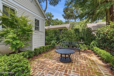 Welcome to this beautifully maintained 2-bedroom, 2-bathroom - photo 30
