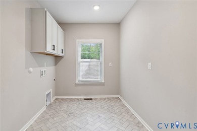 THIS IS A TO BE BUILT HOME. Ask about structural options and - photo 31