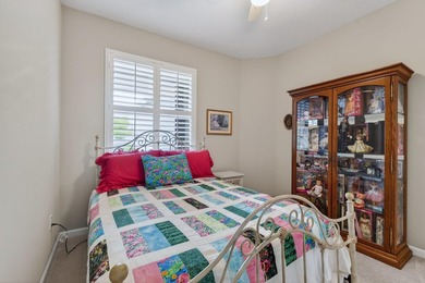 Welcome to this beautifully maintained 2 bed, 2 bath plus Den in - photo 33