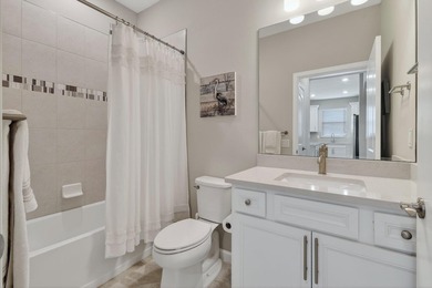 Welcome to this beautifully maintained 2 bed, 2 bath plus Den in - photo 35