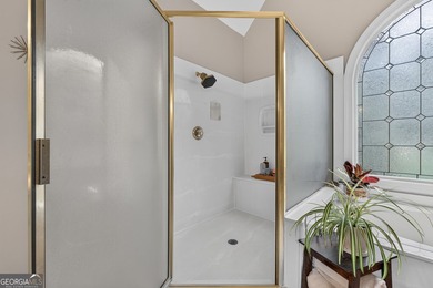 Welcome to this exceptional, one-owner lakefront home, offered - photo 49