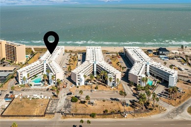 Fully furnished 1-bedroom, 1-bath beachfront condo located in - photo 3