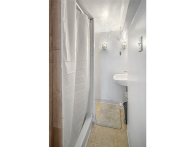 This property rests the heart of Ithaca's vibrant Collegetown - photo 8