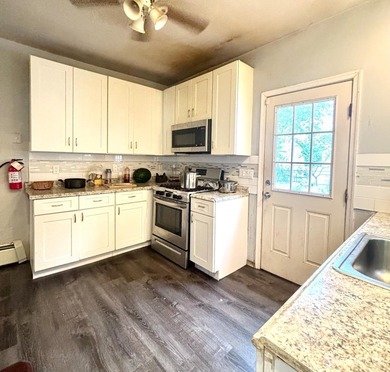 Welcome to this well maintained 3 bedroom, 1.5 bath Colonial - photo 3