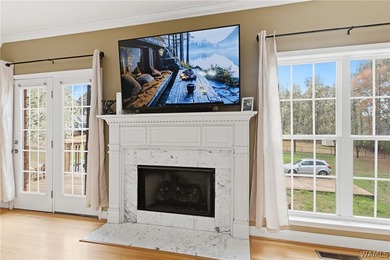 This expansive residence commands a desirable corner lot within - photo 8