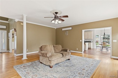 This expansive residence commands a desirable corner lot within - photo 9