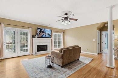 This expansive residence commands a desirable corner lot within - photo 10