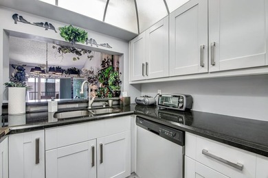 MOTIVATED SELLER!!! PRICED to SELL!! Move right into this - photo 13
