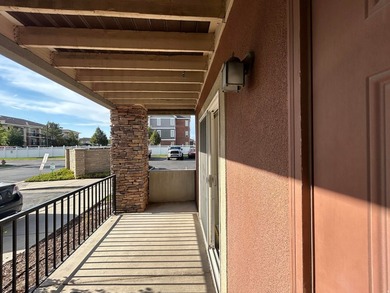 UNDER $300,000! RARE FIND! GOING GOING GONE! CALL YOUR AGENT - photo 3
