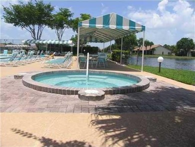 MOTIVATED SELLER!!! PRICED to SELL!! Move right into this - photo 24