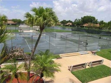 MOTIVATED SELLER!!! PRICED to SELL!! Move right into this - photo 25