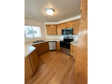 UNDER $300,000! RARE FIND! GOING GOING GONE! CALL YOUR AGENT - photo 9