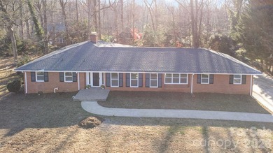 Welcome to nearly 3,000 square feet. This property sits on - photo 34