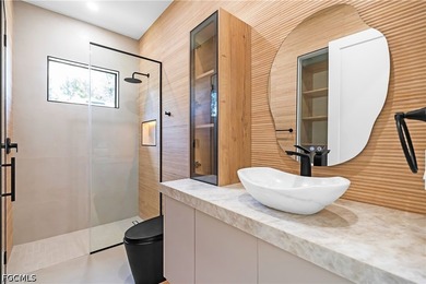 Luxury meets modern design in this exceptional 3-bedroom + den - photo 34