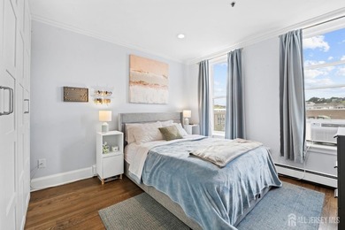 Welcome to Willow Park, one of Uptown Hoboken's most - photo 10