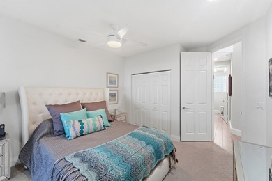 Enter this exceptional sun-filled 3BR/4BA home with thoughtful - photo 11