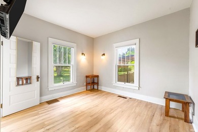 NEW PRICE!!!!! A rear opportunity to own a beautifully - photo 17