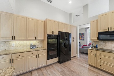 Enter this exceptional sun-filled 3BR/4BA home with thoughtful - photo 20