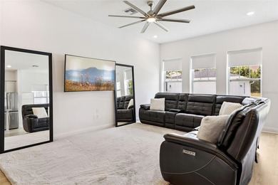 Under contract-accepting backup offers. OAKLAND PARK---a Parade - photo 27